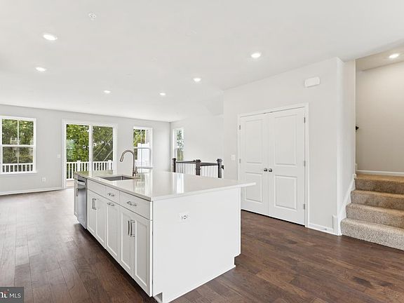 6th image of this home
