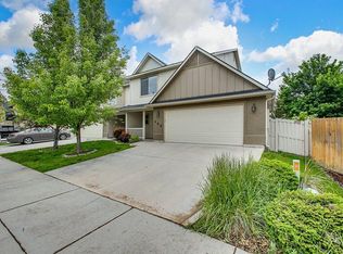 688 N Shadowfox Pl, Eagle, ID 83616