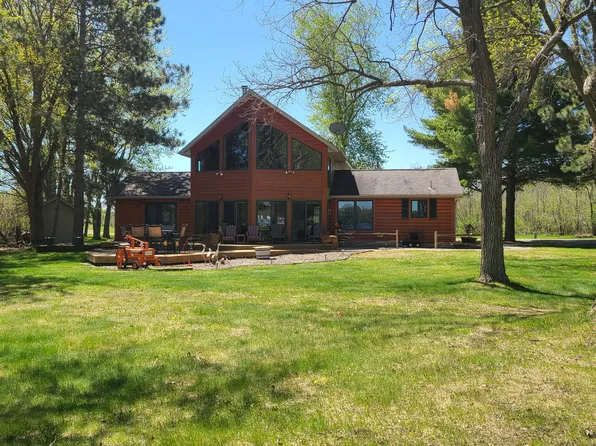 24706 Peavy Ln, Hillman, MN 56338