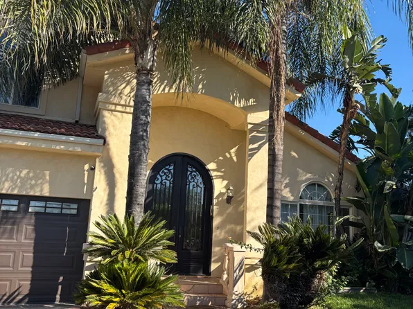12147 Miranda St, Valley Village, CA 91607