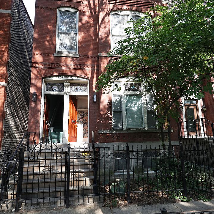 1st image of 833 N Winchester Ave #2