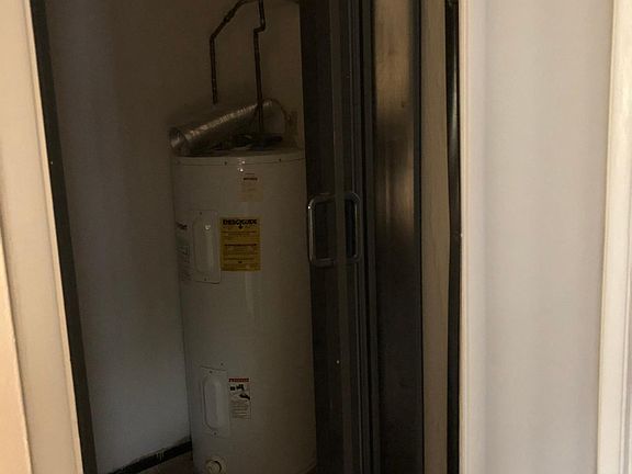 4th image of 2651 Vera Ave APT 2