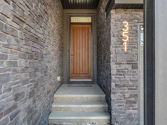 4th image of 351 E Lucas Way NW