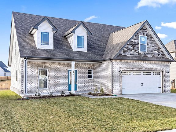 3rd image of 688 Farmington Lot 688