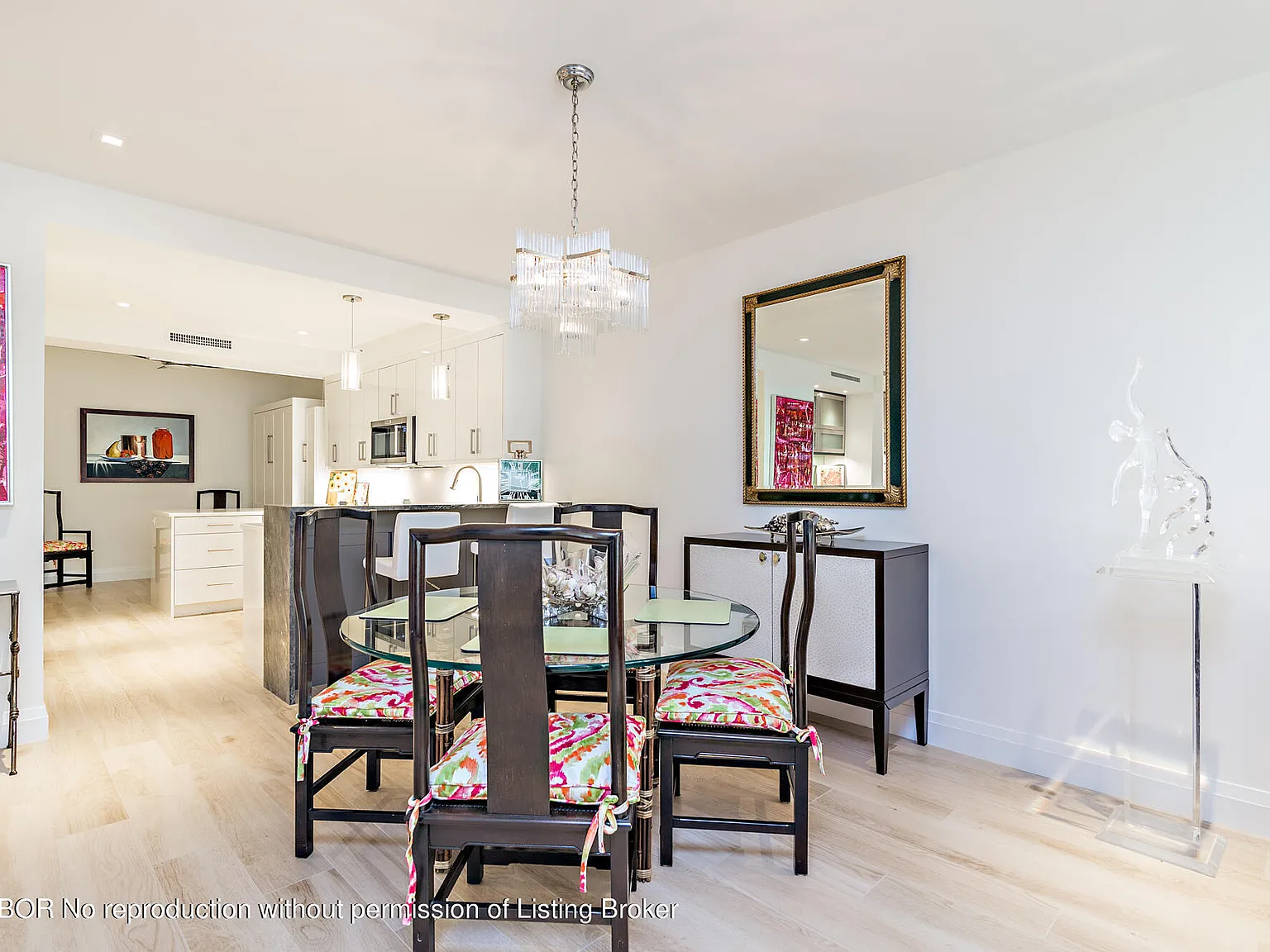 2 bed, 3.5 bath, $15,000 — Photo 2