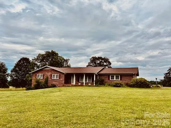 6714 Old Shelby Rd, Vale, NC 28168