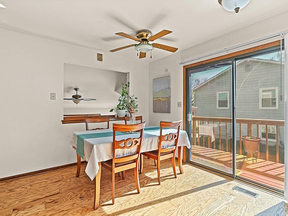 3rd image of 321 Cattleman Trl