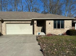5016 W Quail Ridge Dr, Muncie, IN 47304