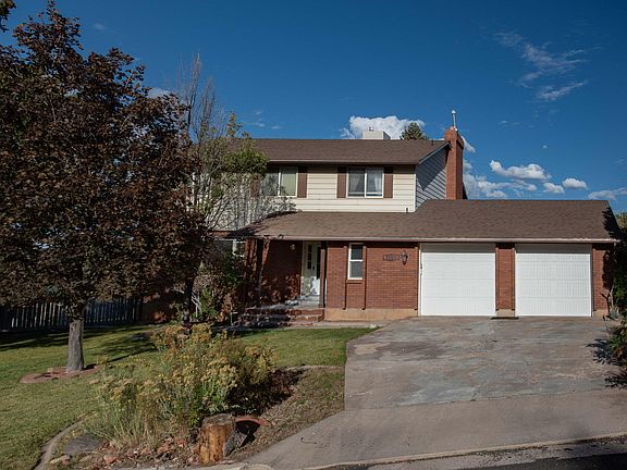 3rd image of 1195 Wildflower Ln