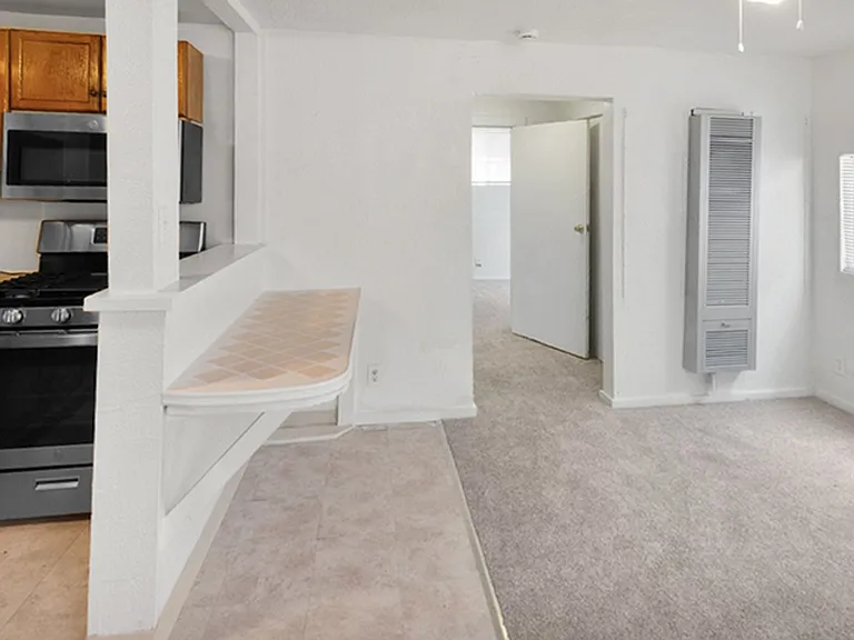 698 Brockhurst St #A-C — Photo 6