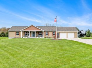 10715 Montcalm Ave NE, Greenville, MI 48838
