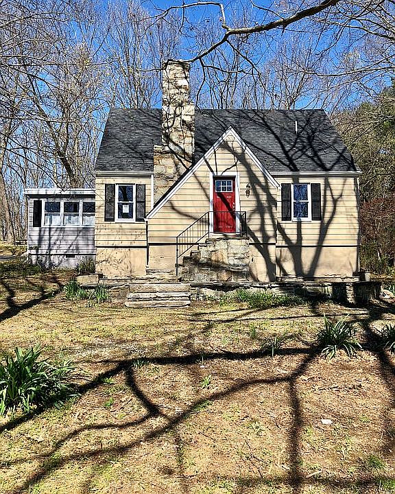 2+ ACRES-RENOVATED