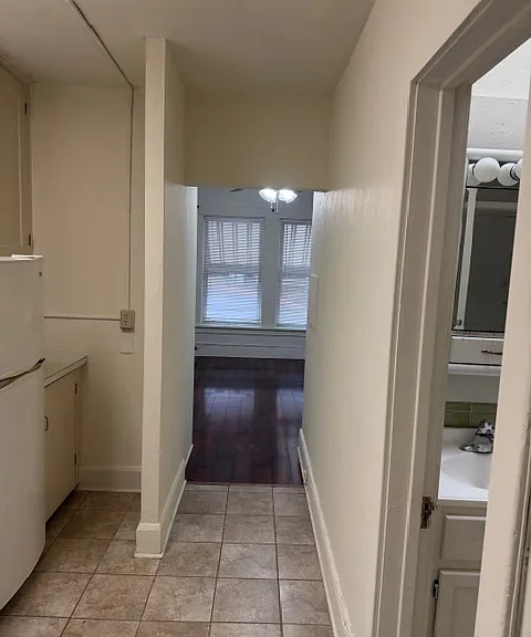 1045 Lake Rd #3 — Photo 6