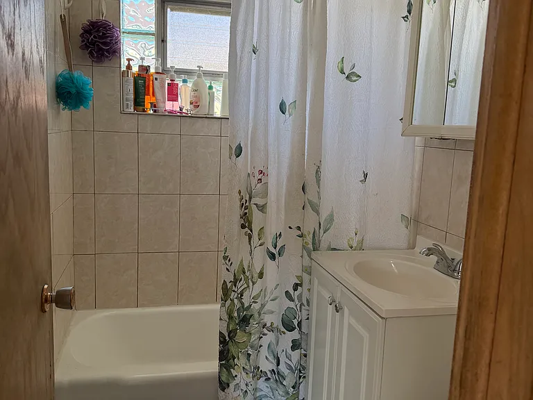 8225 Belmont Ave #2F — Photo 3