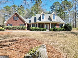 65 Oak Ln, Oxford, GA 30054