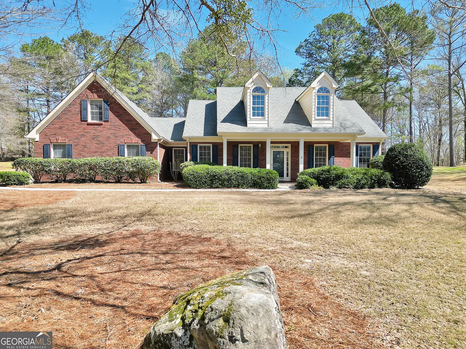 65 Oak Ln photo 1