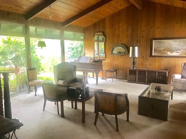 1st image of 3922 Liggett Dr