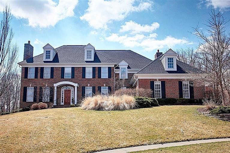 1st image of 3925 Creekway Trl