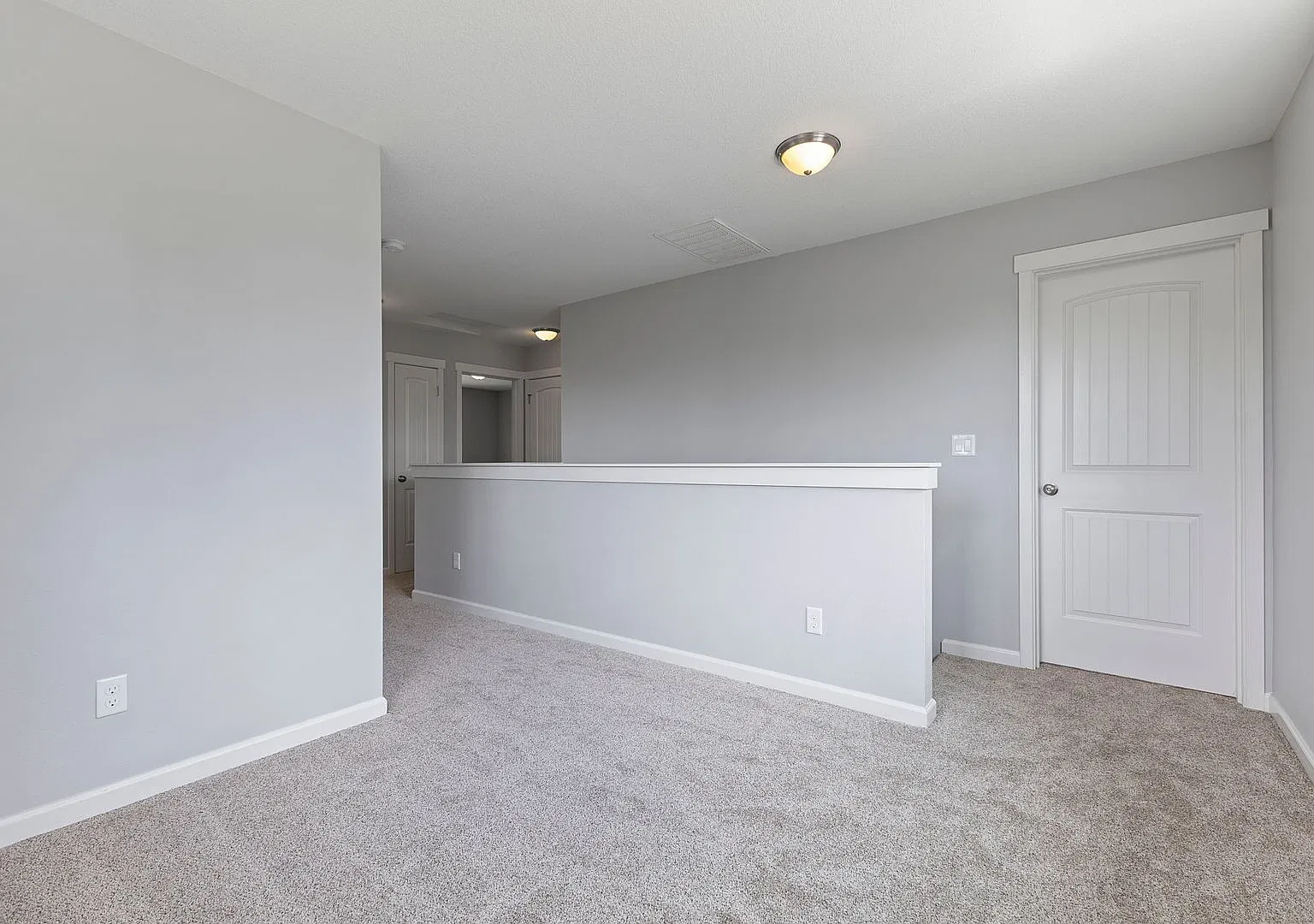 6015 NW High Heaven Rd — Photo 3