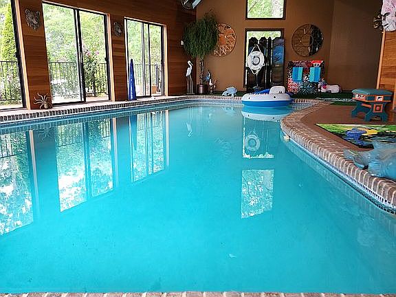 Indoor pool 