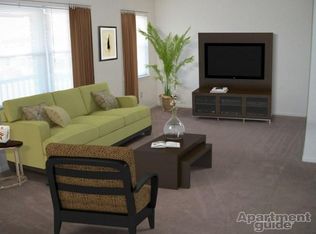 141 Pine Chapel Rd APT 13, Hampton, VA 23666