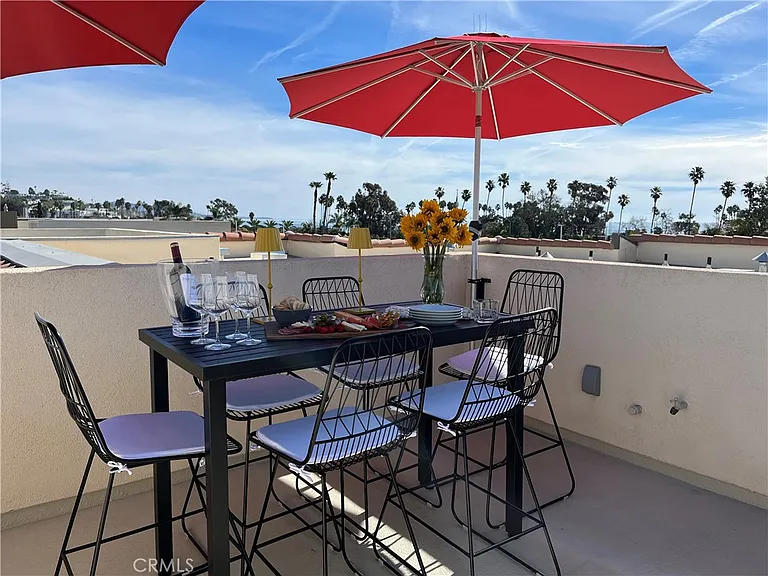 2869 Doheny Way — Photo 34