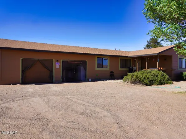 5215 E Sunizona Dr, Pearce, AZ 85625