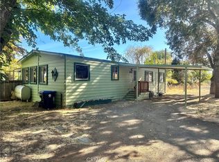 12880 Island Dr, Clearlake Oaks, CA
