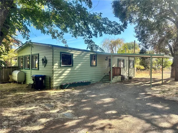 12880 Island Dr, Clearlake Oaks, CA 95423