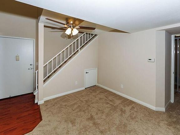 5th image of 21450 Burbank Blvd
