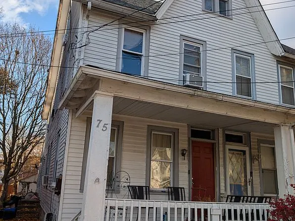 75 Walnut St, Salem, NJ 08079