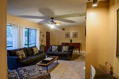 3rd image of 2707 Cypress Dr