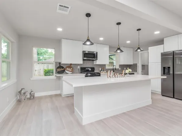 11818 Beinhorn Drive, Houston, TX 77065