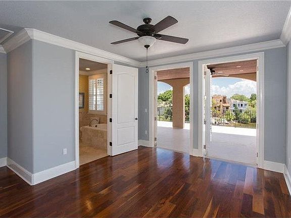 Third floor master guest room