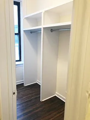 Rented by Buchbinder & Warren | media 17