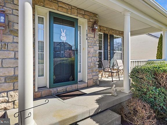3rd image of 184 Flintstone Dr