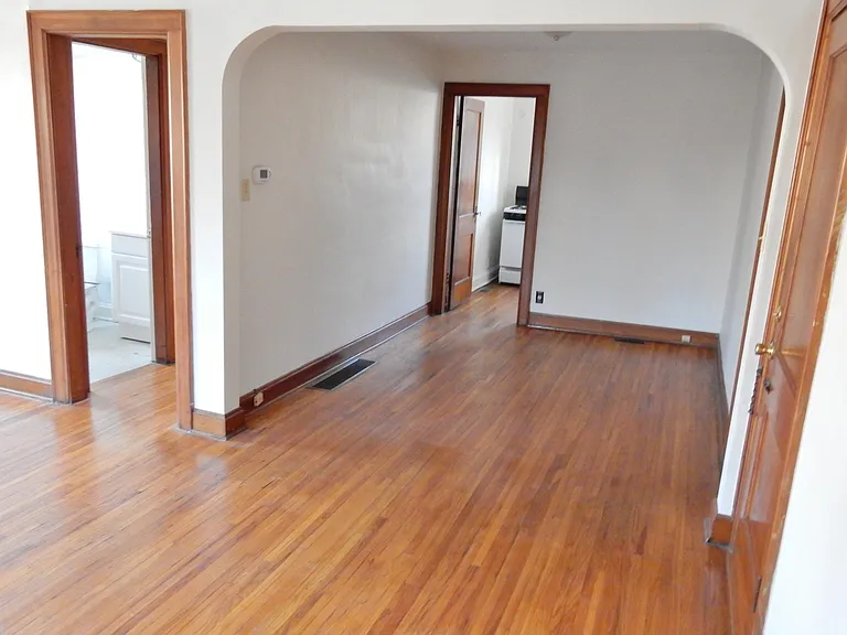 40 W Tulane Rd — Photo 4
