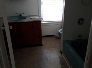 1050 Washington St #2, Easton, PA 18042