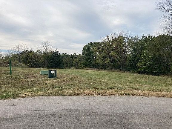 5th image of 197 Stone Cottage Ct