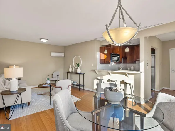 2639 15th St NW APT 305, Washington, DC 20009