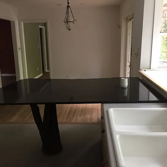 2 bed, 1.5 bath, 1700 sqft, $2,550 — Photo 3