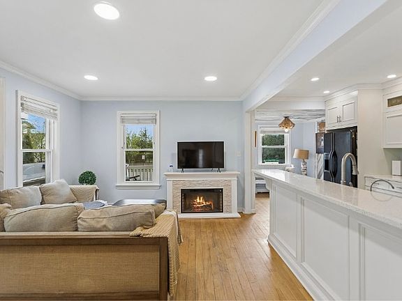 2nd image of 2064 Atlantic Blvd