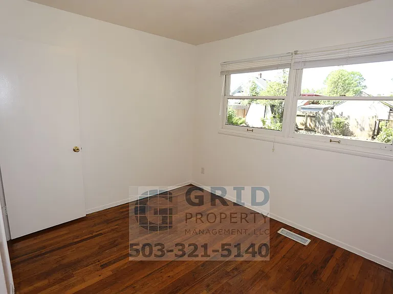 4639 SE 75th Ave — Photo 13