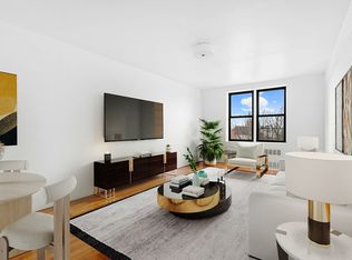 5021 39th Pl APT 4B, Long Island City, NY