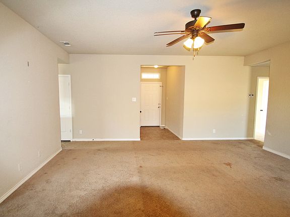 4th image of 2609 Tara Dr