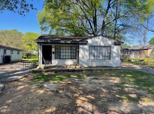 1055 Treadwell St, Memphis, TN 38122