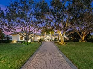 8294 Native Dancer Rd E, Palm Beach Gardens, FL 33418