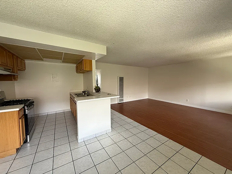 2890 E Artesia Blvd #39 — Photo 19