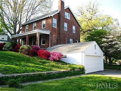 1st image of 11 Bradford Ave