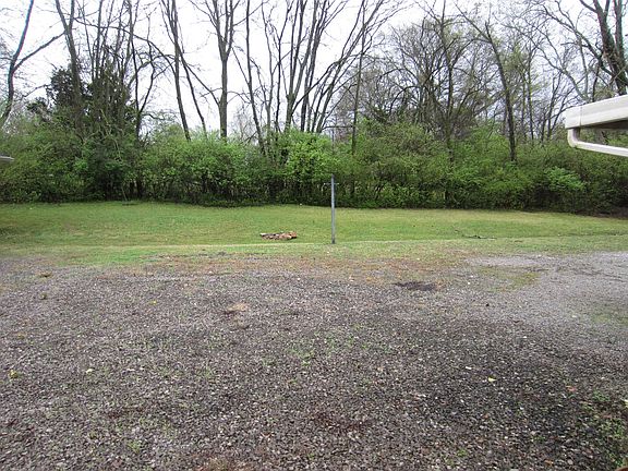 4th image of 112 Jackstaff Dr